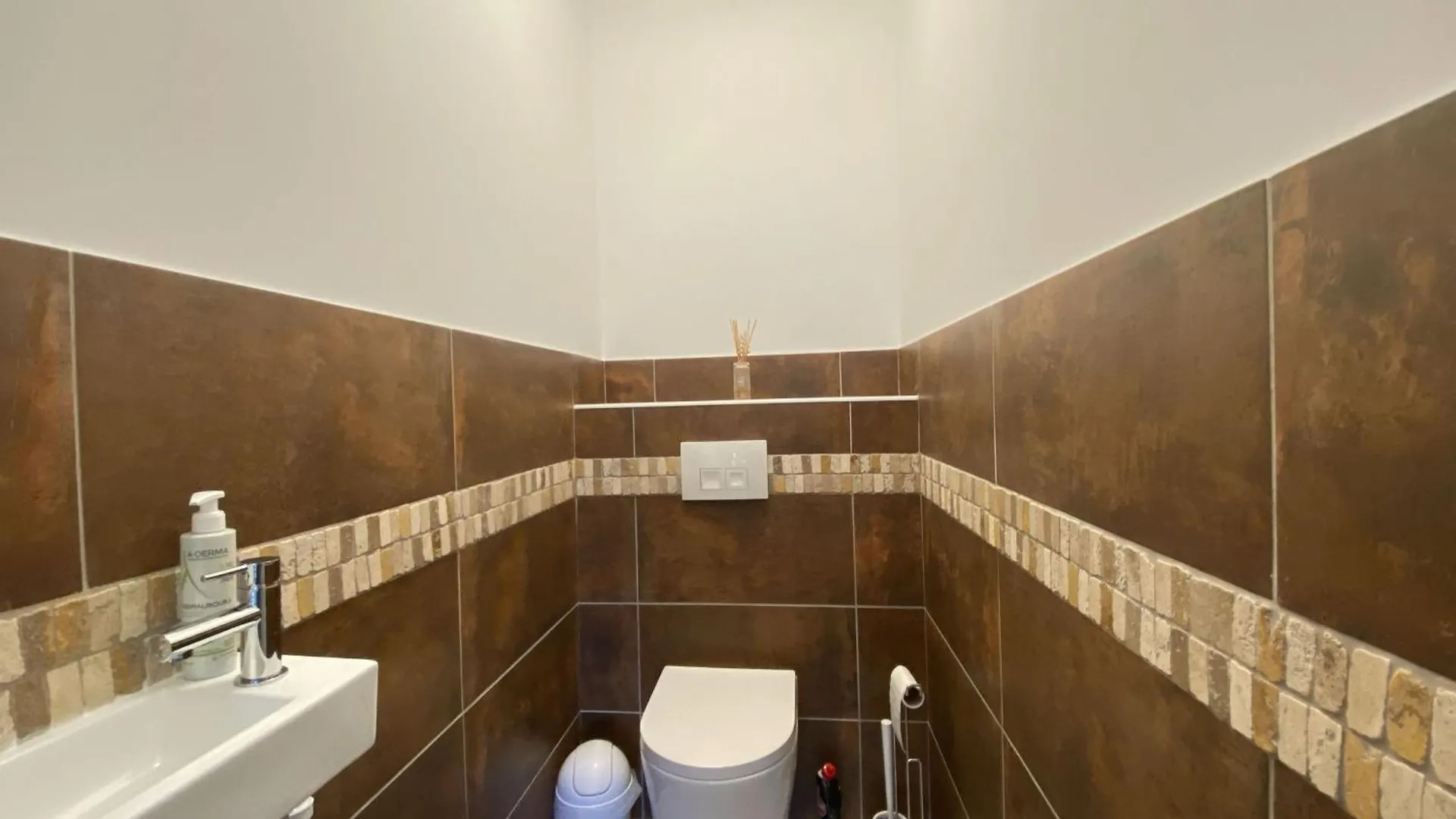 Maison 8 Pers, Calme, 300M Du Golfe Du Morbihan, Grand Jardin, Proche Activites Et Commerces - Fr-1-639-104 Sarzeau 0*,  France